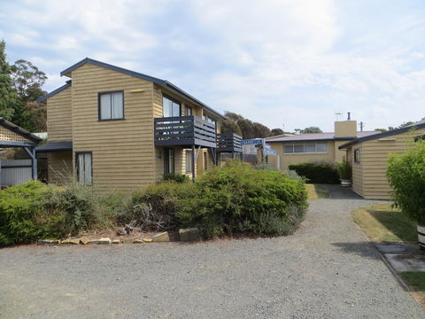 Orford Prosser Holiday Units - Perth Resorts 8