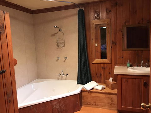 Cradle Highlander - Perth Resorts 26