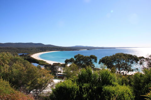 DOLPHIN LOOKOUT COTTAGE - Amazing Views Of The Bay Of Fires - Accommodation Perth 9