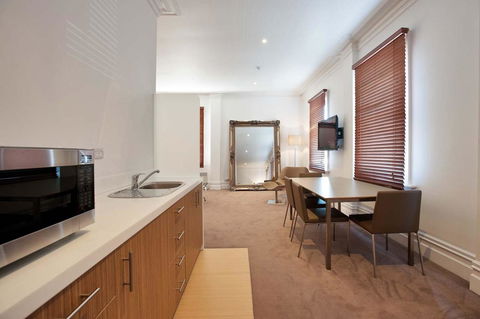 Ikon Hotel - Perth Resorts 24