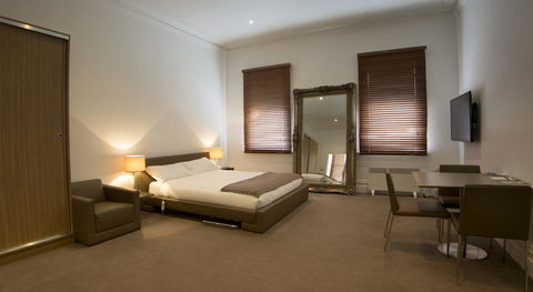 Ikon Hotel - Perth Resorts 1