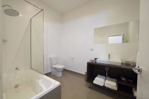 Ikon Hotel - Perth Resorts 14