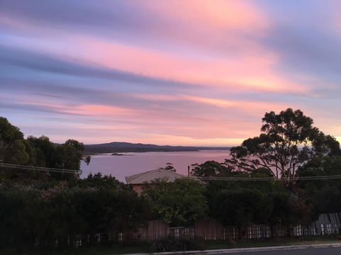 GRANITE BEACH HOUSE @ Bay Of Fires - Perth Resorts 0