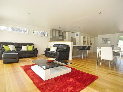 Seaview Apartment - Accommodation Perth 0