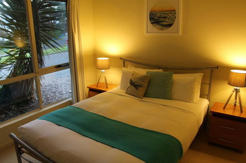 Villa 2 Bay Of Fires - Accommodation Perth 10
