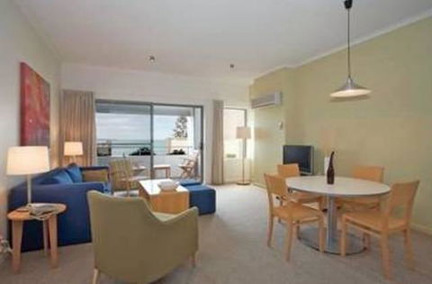 Cumberland Lorne Resort - Accommodation Perth 22
