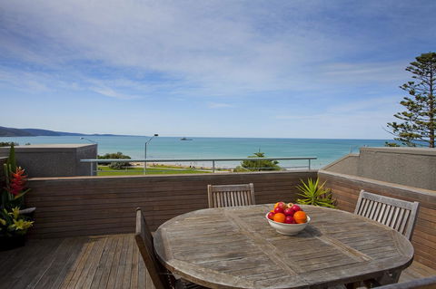 Cumberland Lorne Resort - Accommodation Perth 10