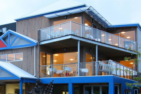 The Island Accommodation - Accommodation Perth 22