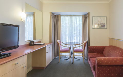 The Waverley International Hotel - Accommodation Perth 6