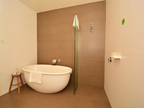 Mornington Hotel - Accommodation Perth 28