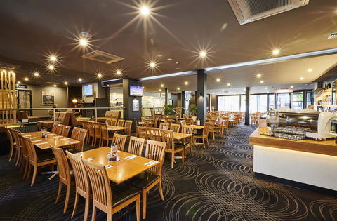 Mornington Hotel - Accommodation Perth 11