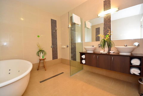 Mornington Hotel - Accommodation Perth 37