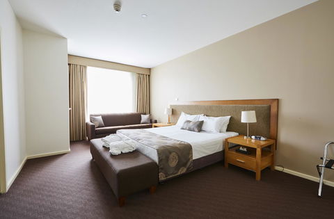 Mornington Hotel - Accommodation Perth 0