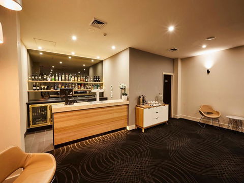 Mornington Hotel - Accommodation Perth 33