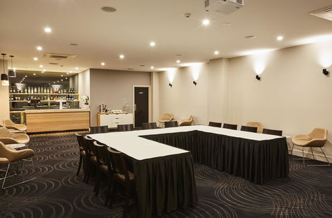 Mornington Hotel - Accommodation Perth 14