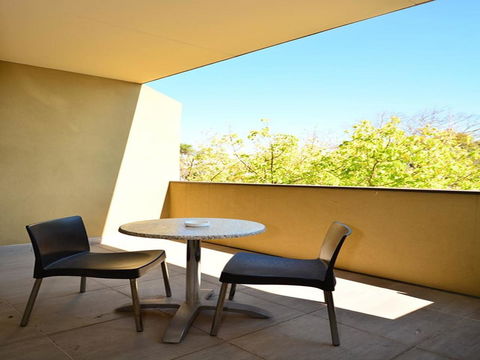 Mornington Hotel - Accommodation Perth 29