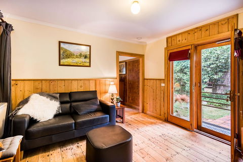 Avalon House - Perth Resorts 8