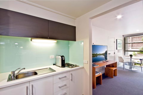 Lorne Bay View Motel - Accommodation Perth 41