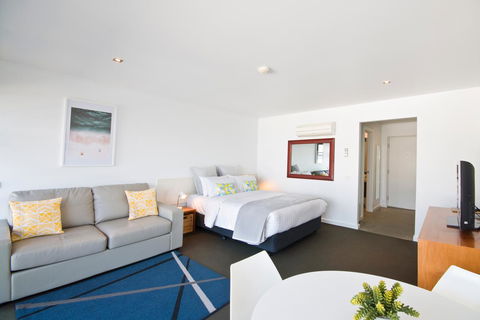 Lorne Bay View Motel - Accommodation Perth 11