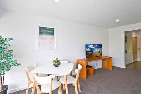 Lorne Bay View Motel - Accommodation Perth 19