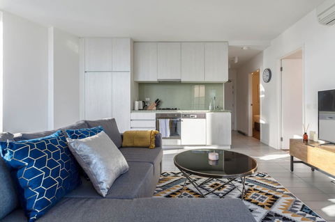 2Bedroom Apartment With Views In Docklands Next To CBD & Marvel Stadium - Accommodation Perth 8