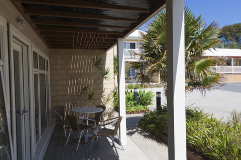 Port Campbell Parkview Motel & Apartments - Accommodation Perth 32