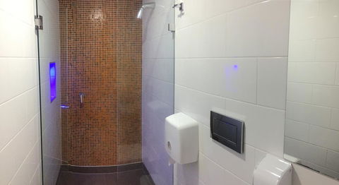 Europa Melbourne - Accommodation Perth 12