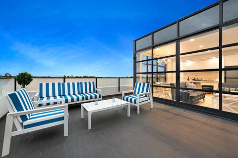 The Hamptons Apartments - St Kilda - Accommodation Perth 3