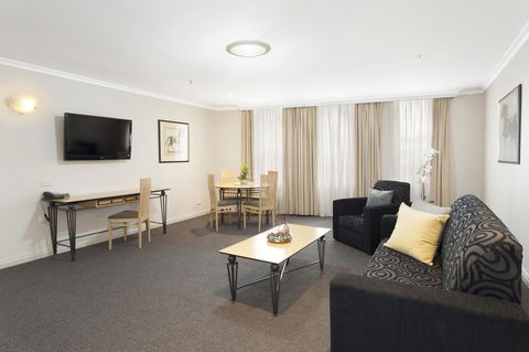 Melbourne Metropole Central Official - Accommodation Perth 24