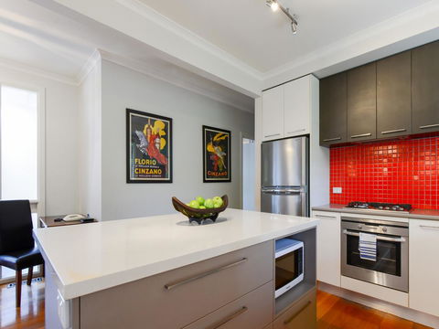 Boutique Stays Sandyside- Sandringham Villa Units - Accommodation Perth 0