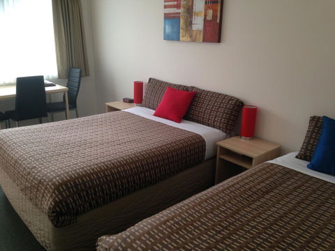 Beachcomber Motel & Apartments - Perth Resorts 34