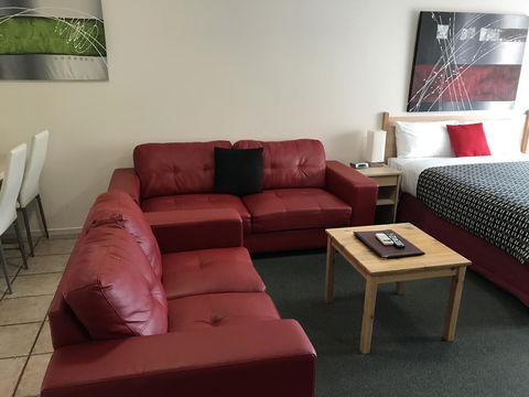 Beachcomber Motel & Apartments - Perth Resorts 14