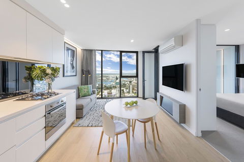 Imagine Lighthouse - Accommodation Perth 4