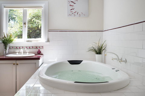 Koovelly Spa - Perth Resorts 6