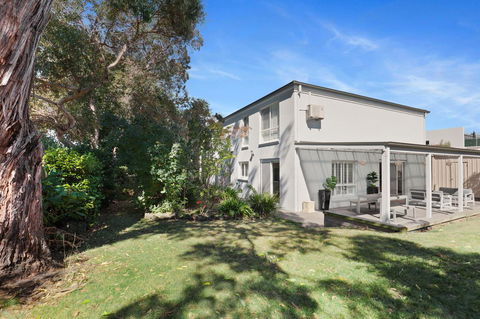 Sandymount - Accommodation Perth 13