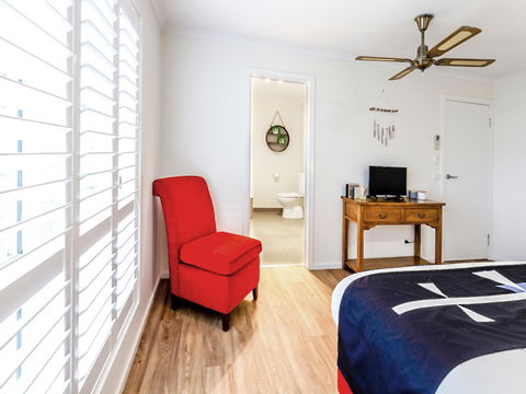 Sandymount - Accommodation Perth 25