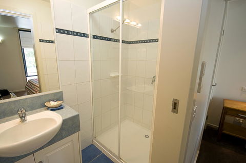 Anchorage Motel & Villas Lorne - Perth Resorts 16