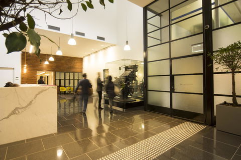 City Tempo - Lonsdale St - Accommodation Perth 13