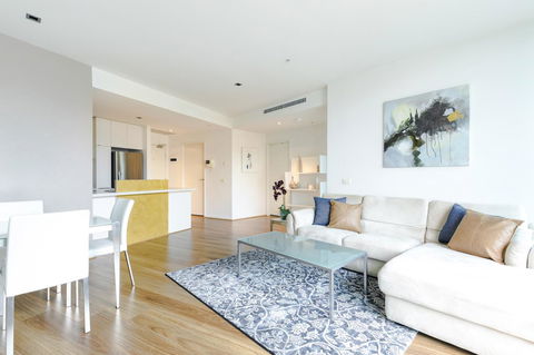 Waterfront Melbourne Apartments - Accommodation Perth 36
