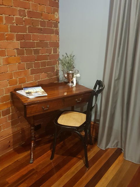 Sublime Spa Apartments - Accommodation Perth 13