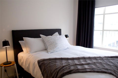 The Town Apartments - Accommodation Perth 11