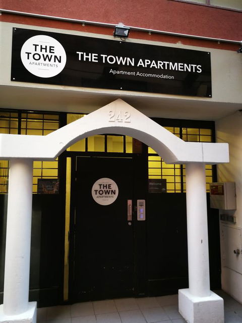 The Town Apartments - Accommodation Perth 9