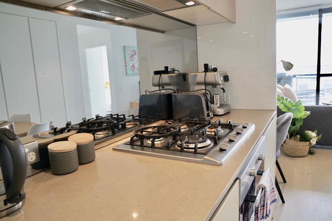 Pride Docklands Waterfront Apartment City View - Accommodation Perth 22