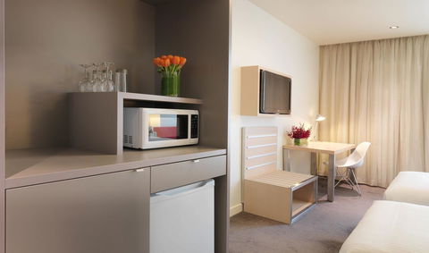 Travelodge Hotel Melbourne Docklands - Perth Resorts 13