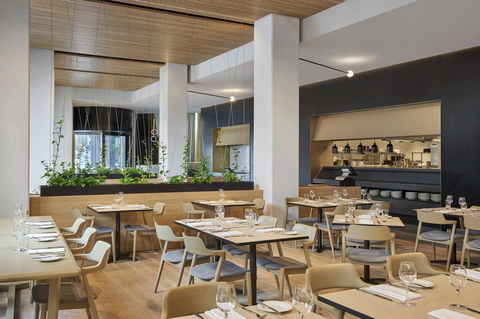Vibe Hotel Melbourne Docklands - Accommodation Perth 35