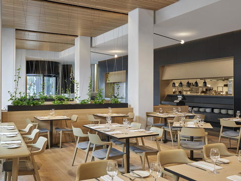 Vibe Hotel Melbourne Docklands - Accommodation Perth 19