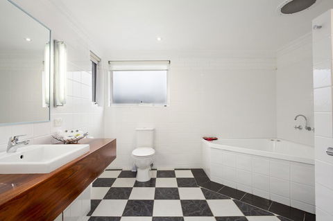 The International Motel Apollo Bay - Perth Resorts 17