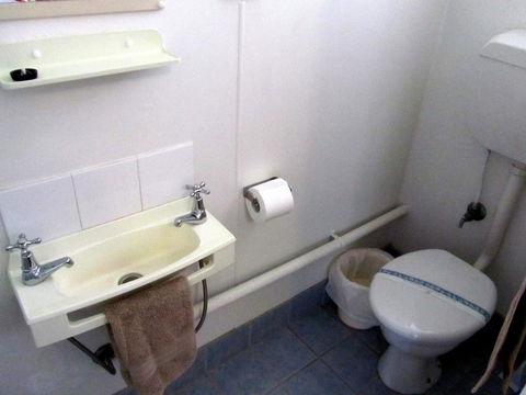 The Highlander Motel - 24HR Check In - Accommodation Perth 26