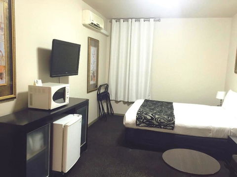 City Square Motel - Accommodation Perth 1