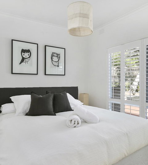 Capella Villa No. 4 - Stunning Luxury Decor Inside And Out - Accommodation Perth 9